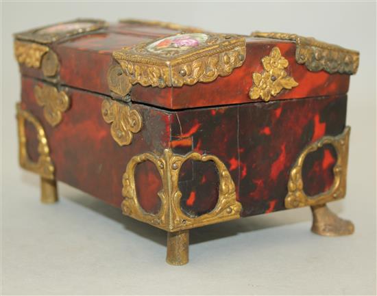 A late 19th century rectangular tortoiseshell table casket, 5in.
